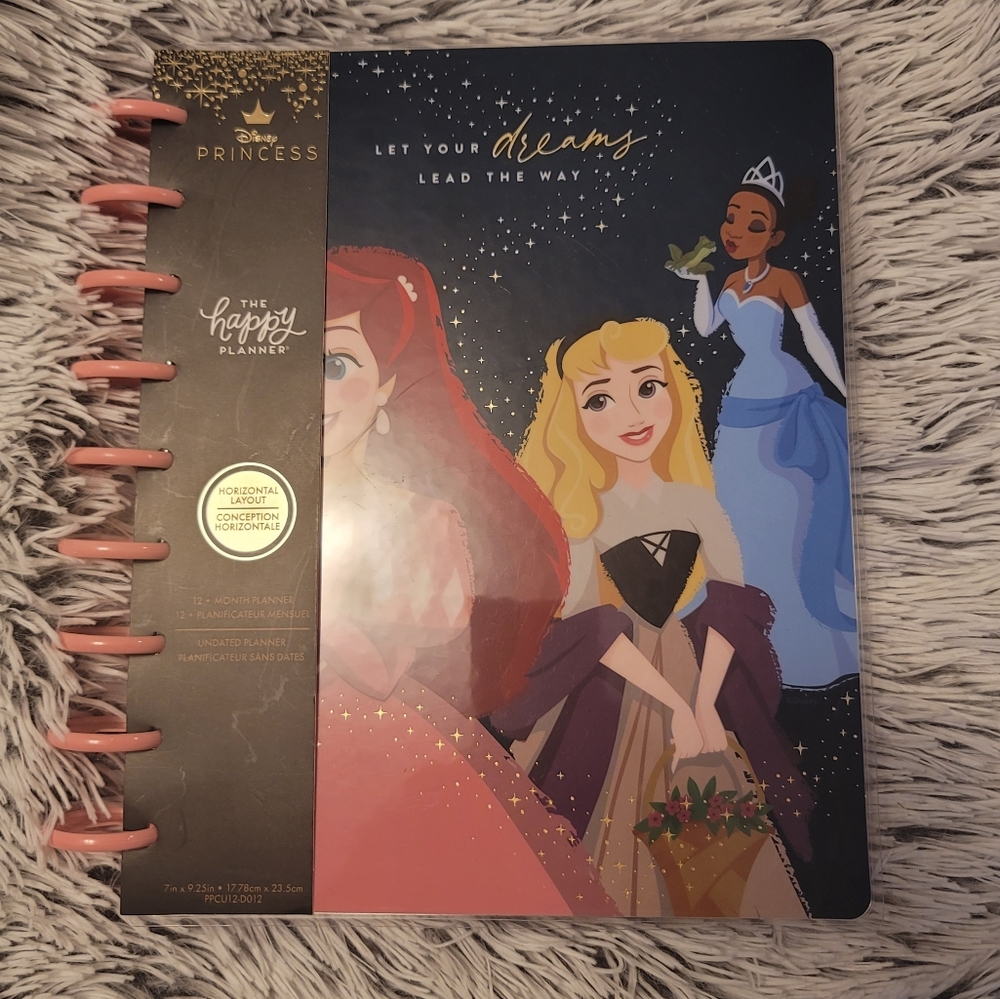 The Happy Planner UNDATED Disney Princess Planner - Picture 5 of 9